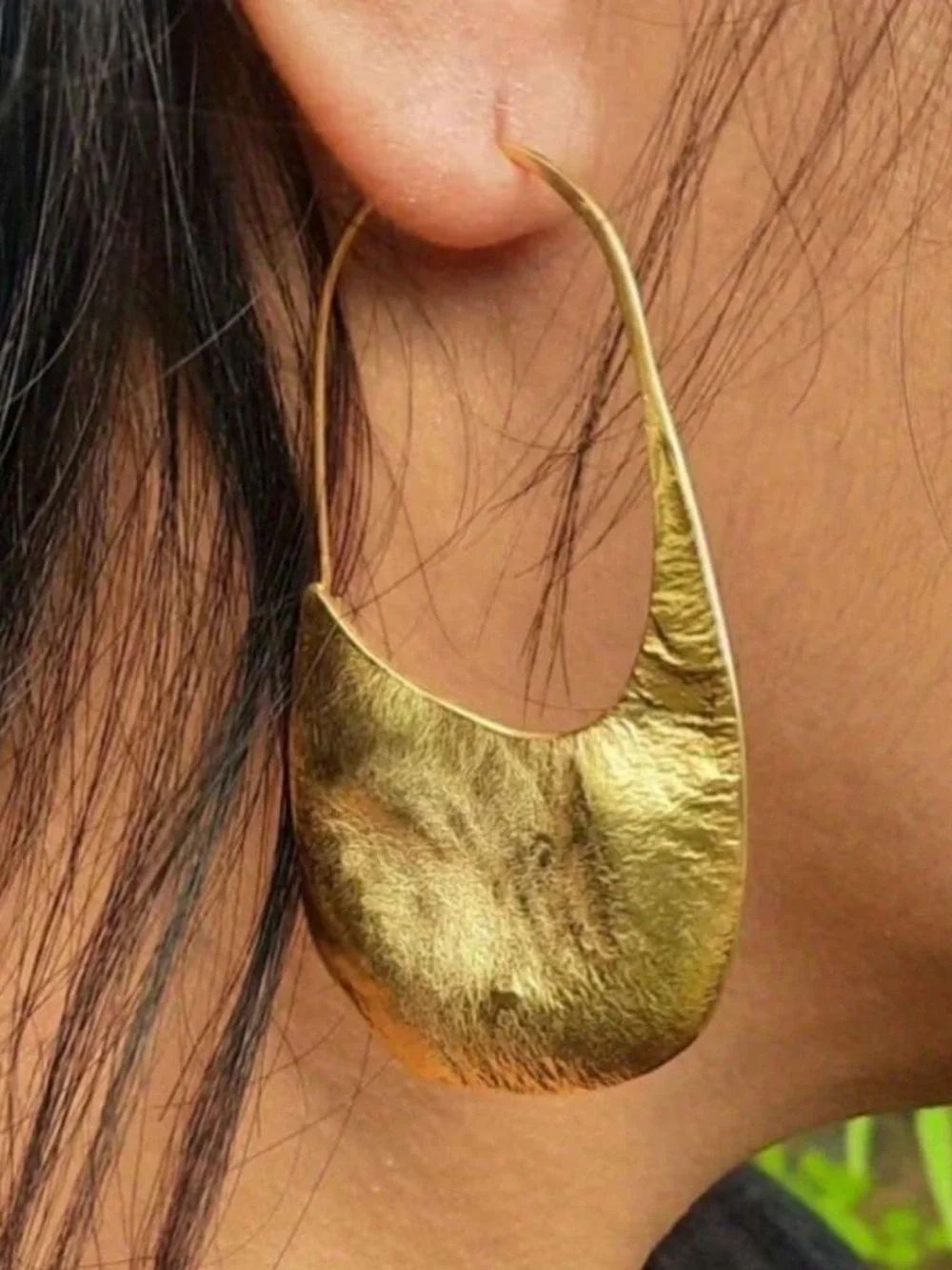 Textured Hoop Earrings N2384